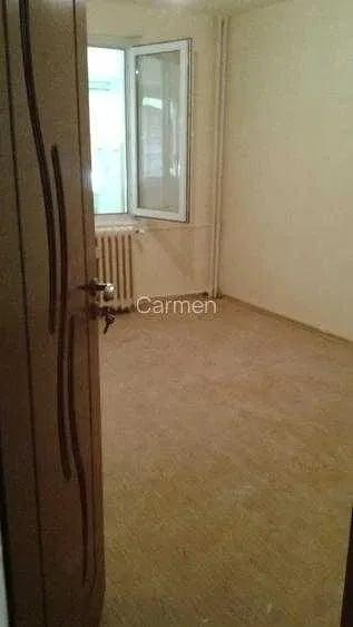 Inchiriez apartament 5 camere Crangasi - 5