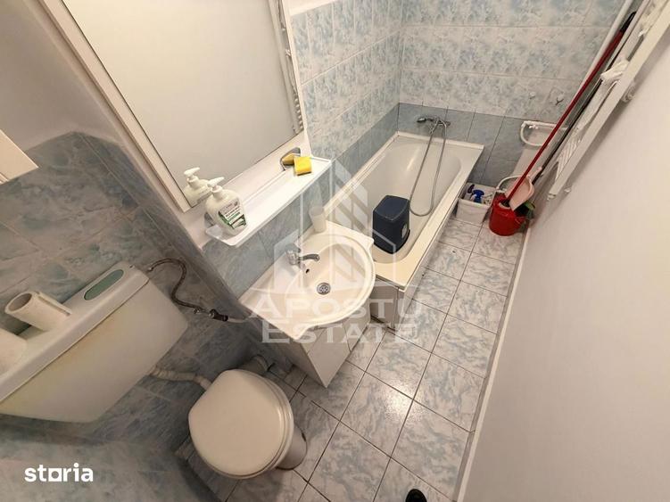Apartament cu 2 camere, mobilat în Soarelui