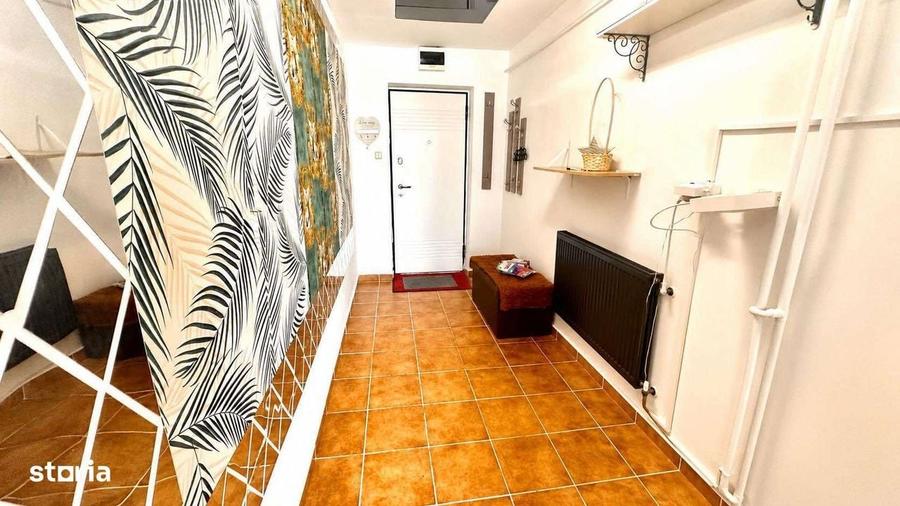 Apartament cu 2 camere decomandat în Republicii