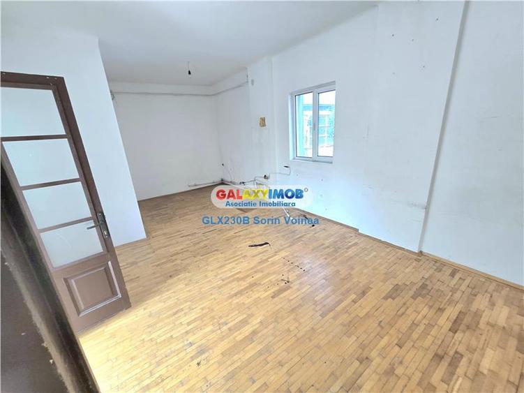 Casa 14 Camere Baba Novac Titan | 7 bai | curte | cazare 50+ angajati - 12