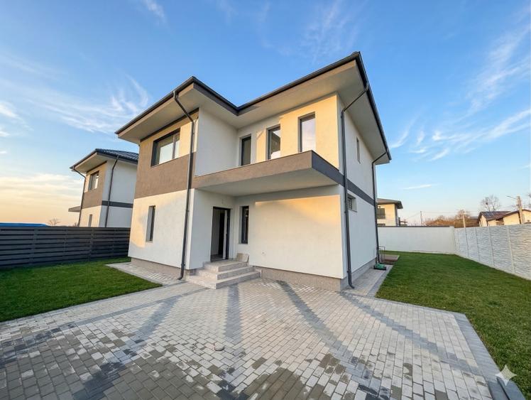 Casă individuală cu 4 camere cu Teren 430 Mp în Corbeanca