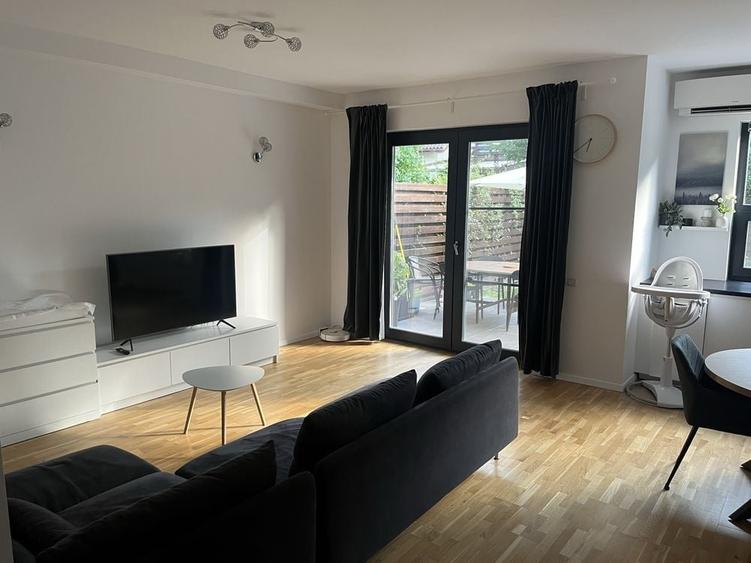 Casă cu 4 camere cu Teren 250 Mp în Corbeanca
