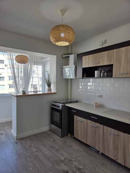 Apartament cu 2 camere decomandat în Obor