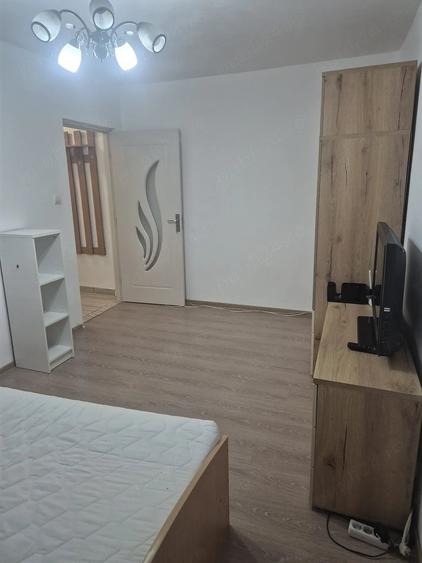 Garsonieră decomandată în Dacia