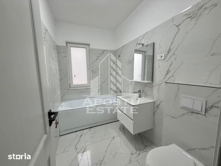 Apartament cu 3 camere, mobilat în Central