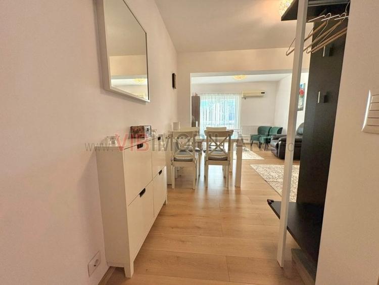 Apartament cu 3 camere semidecomandat în Gara de Nord
