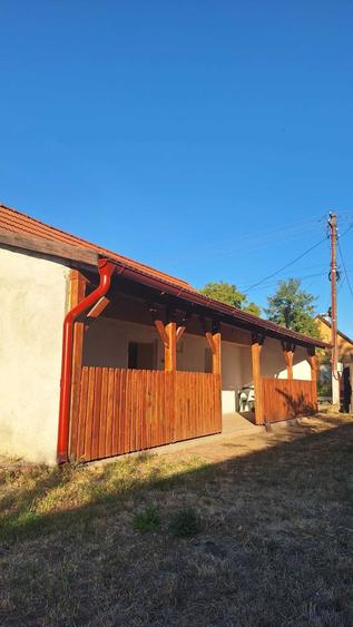 Casă cu 2 camere în Central