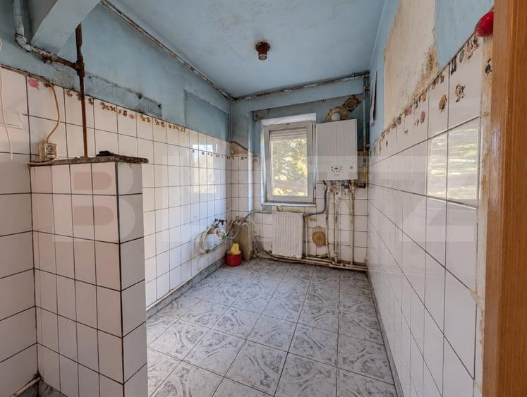 Apartament cu 2 camere decomandat în Minerul