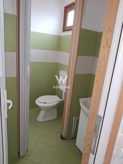 Casă individuală cu 15 camere cu Canalizare în Bazna