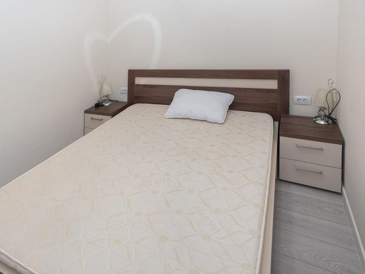 Apartament cu 2 camere, mobilat în Ultracentral