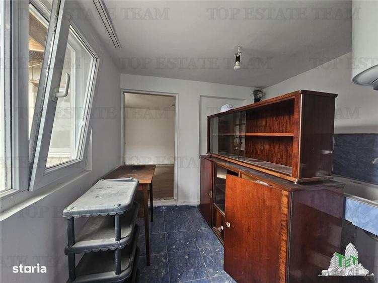 Casă cu 4 camere cu Teren 280 Mp în Central