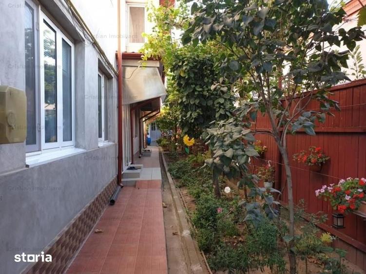 Casă cu 5 camere cu Teren 300 Mp în Brăilița