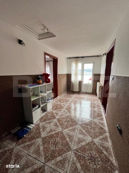Casă cu 4 camere cu Teren 1400 Mp în Dumitra