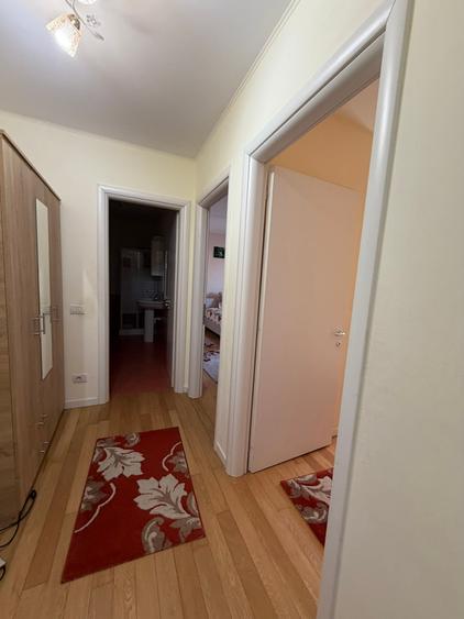 Apartament cu 3 camere decomandat în Gheorghe Lazăr