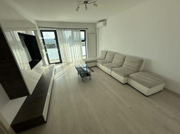 Apartament cu 2 camere decomandat în Traian