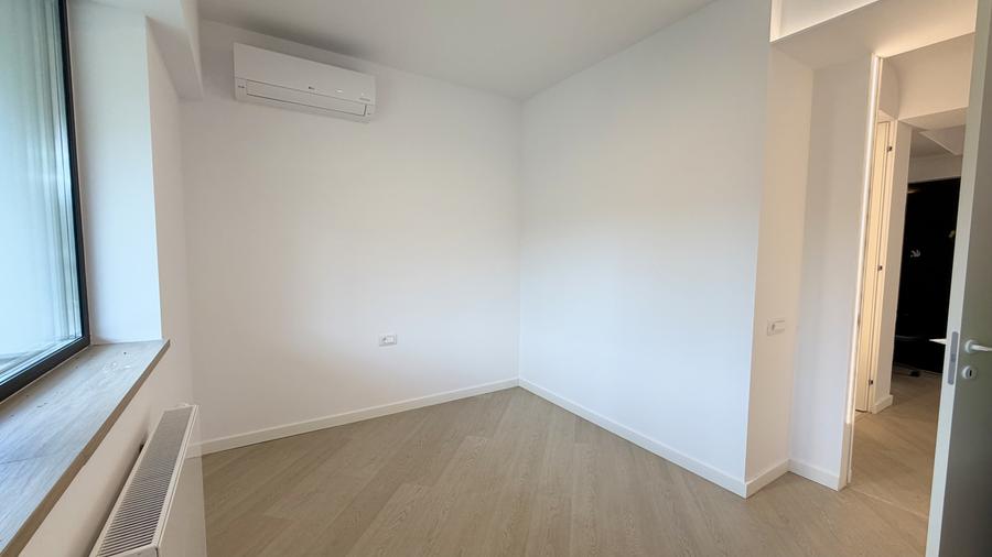 Apartament cu 3 camere decomandat în Pipera