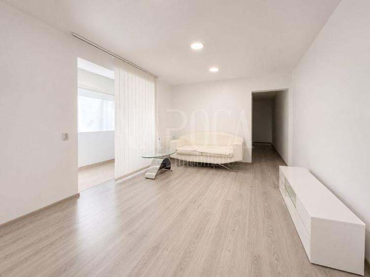 Apartament cu 3 camere semidecomandat în Gheorgheni