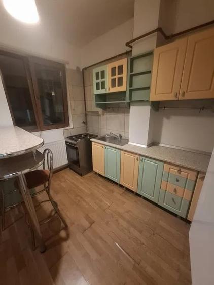 Garsoniera, decomandata, 44 mp, centrala proprie, metrou aproape, Drumul Taberei - 4