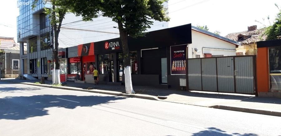 Spațiu comercial, de 20 mp, în Central