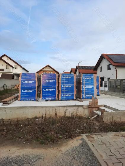 Casă cu Teren 253 Mp în Central