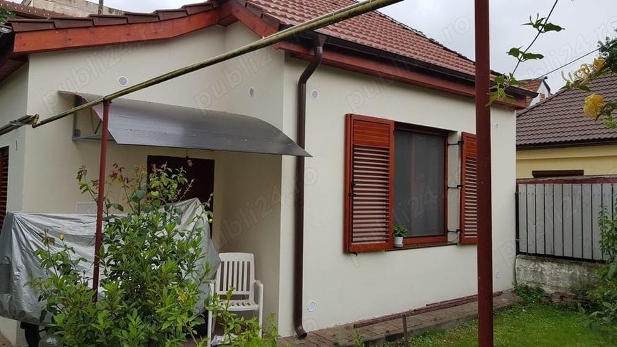 Casă cu 5 camere cu Teren 95 Mp în P-ța Doina