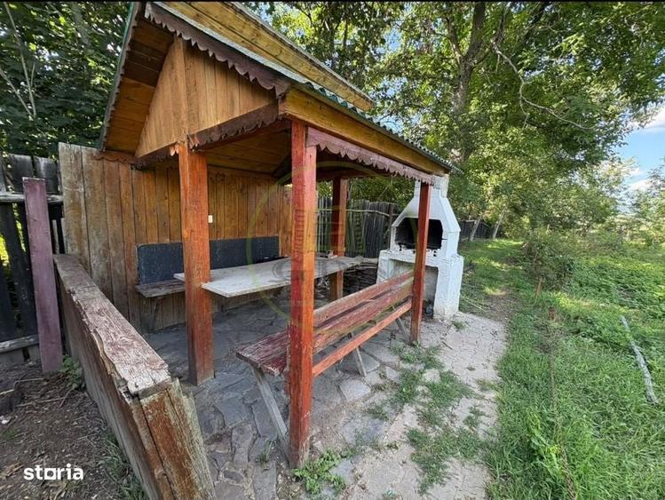 Casă cu 3 camere în Rotbav