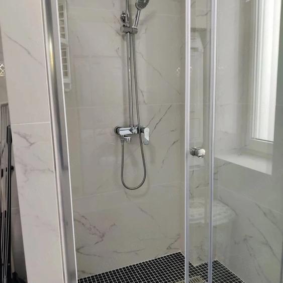 Apartament cu 2 camere decomandat în Andronache