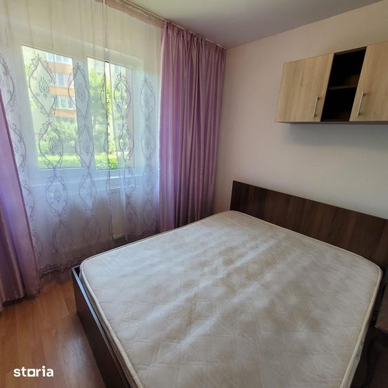 Apartament cu 2 camere semidecomandat în Florilor