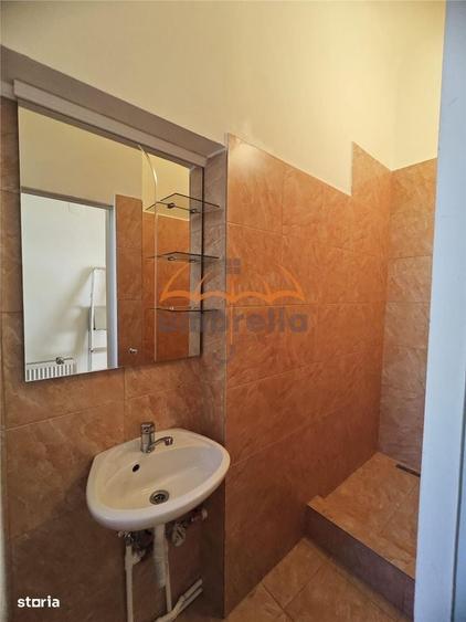 Apartament cu 3 camere în Horea