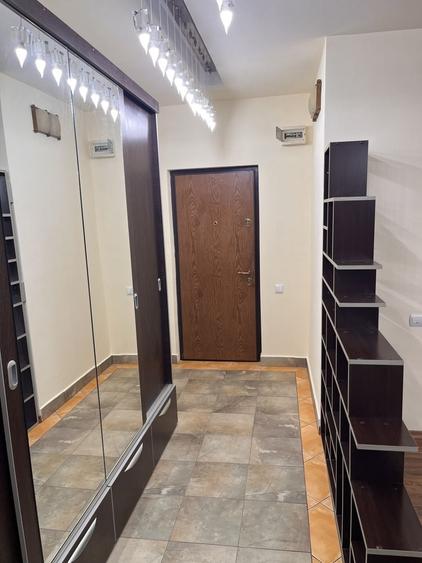 Apartament cu 2 camere semidecomandat în Calea Victoriei