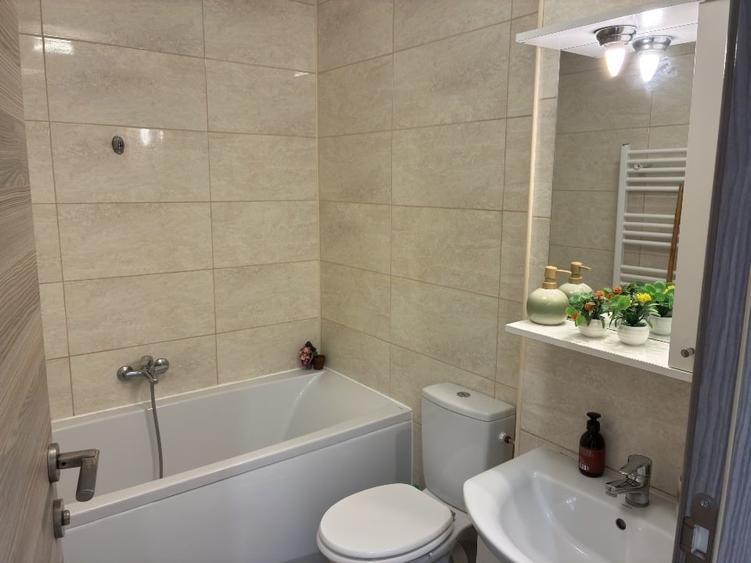 Apartament cu 2 camere decomandat, mobilat în Nord