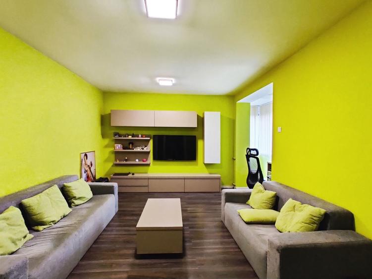 Apartament cu 2 camere decomandat în Exterior Vest