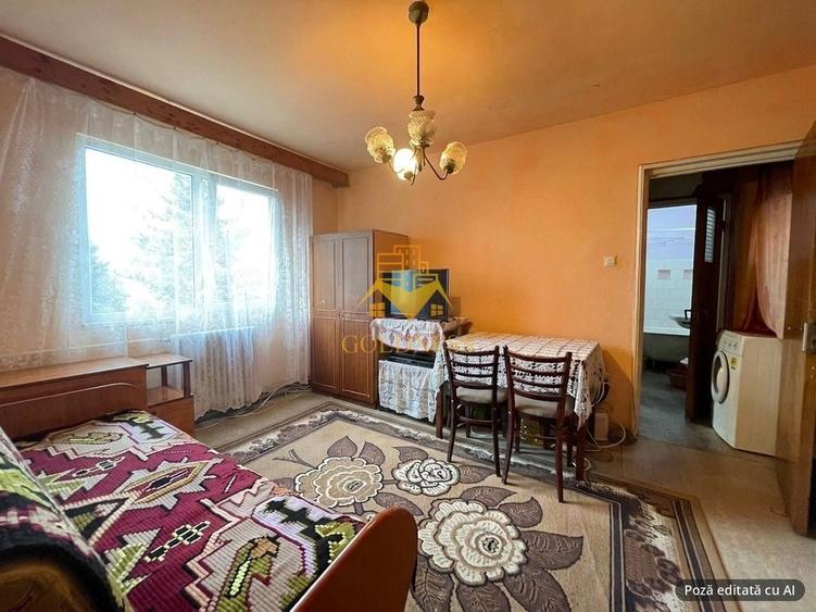 Apartament cu 3 camere semidecomandat în Mănăștur