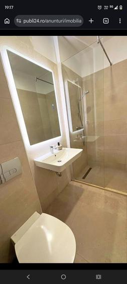 Apartament cu 3 camere decomandat în Sud