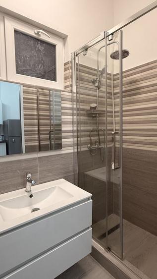 Apartament cu 2 camere decomandat în P-ța Unirii