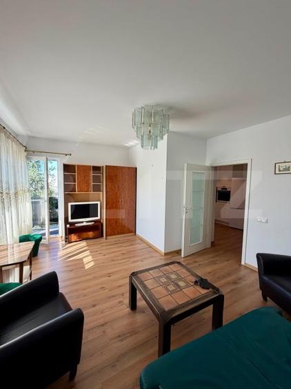 Apartament cu 3 camere decomandat, mobilat în Zorilor