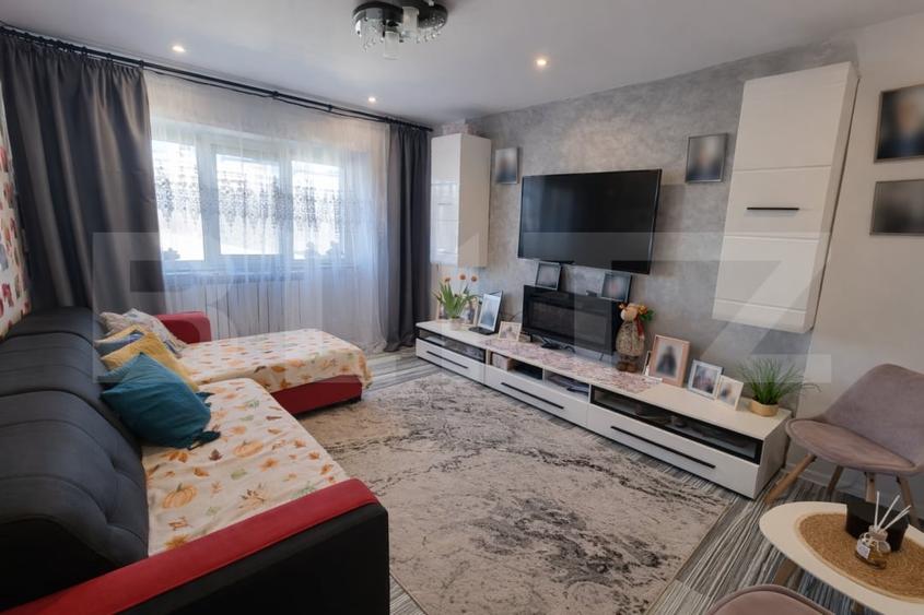 Apartament cu 3 camere decomandat, mobilat în Păcurari