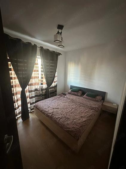 Apartament cu 2 camere semidecomandat în Turnișor