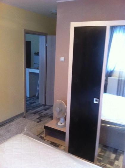 Apartament cu 2 camere semidecomandat în Drumul Taberei
