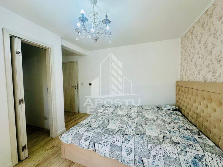 Apartament cu 3 camere decomandat, mobilat în Calea Urseni