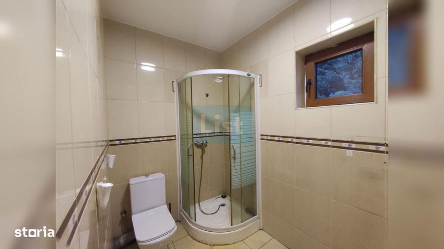 Apartament cu 4 camere în Andrei Mureșanu