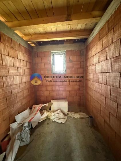 Casă individuală cu 3 camere cu Teren 1400 Mp în Ciritei