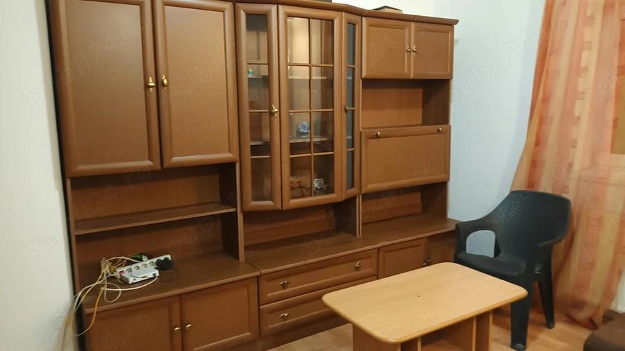 Garsonieră decomandată în Gară