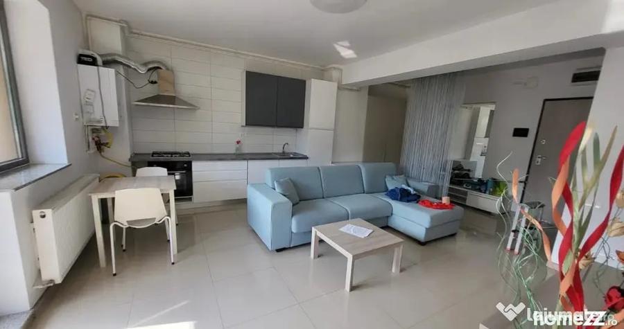 Apartament cu 2 camere semidecomandat în Central