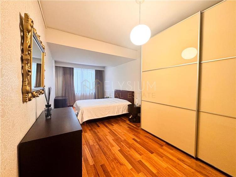 Apartament cu 4 camere decomandat, mobilat în Nordului