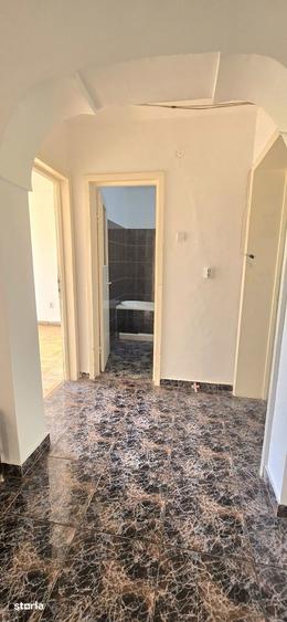 Vanzare Apartament 4 camere | Aleea Trandafirilor Targoviste - 14