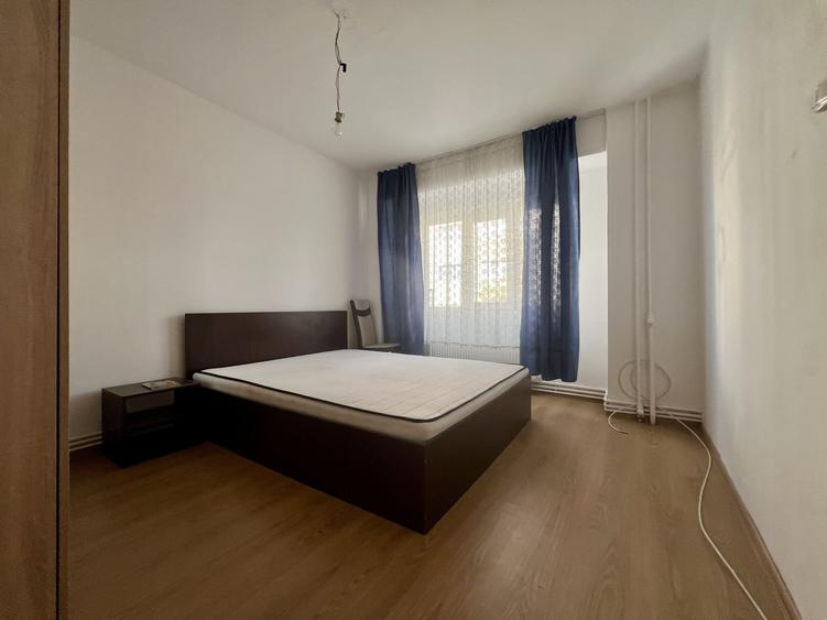 Apartament cu 4 camere decomandat, mobilat în Freidorf