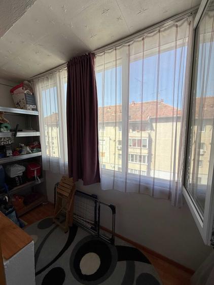 Garsonieră decomandată în Central
