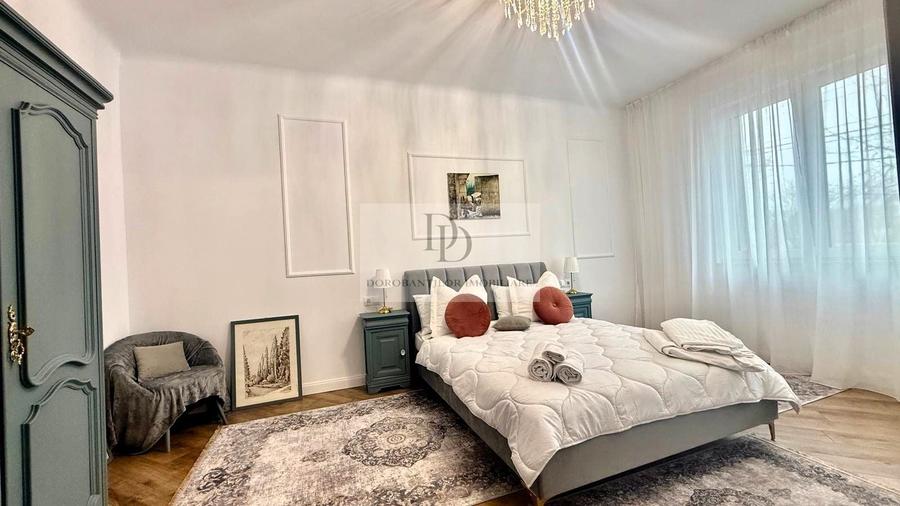 Apartament cu 3 camere semidecomandat, mobilat în Central