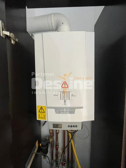 Apartament cu 5 camere decomandat, mobilat în Domenii